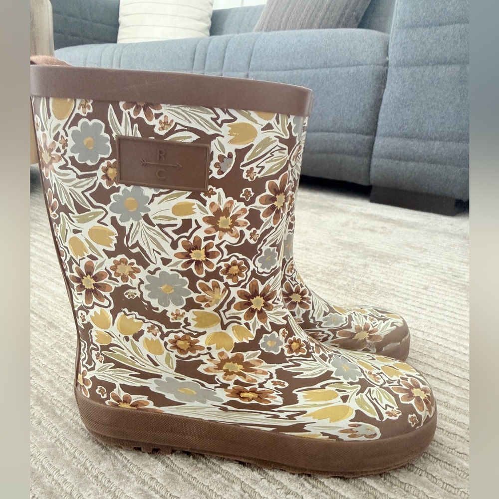 Rylee + Cru Brown Floral Kids Rain Boots